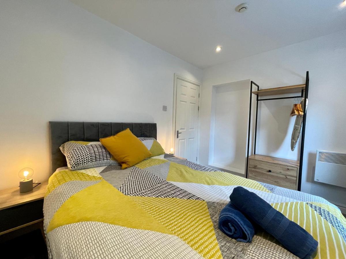 6 Person Apartment In City Centre Cardiff Exterior photo
