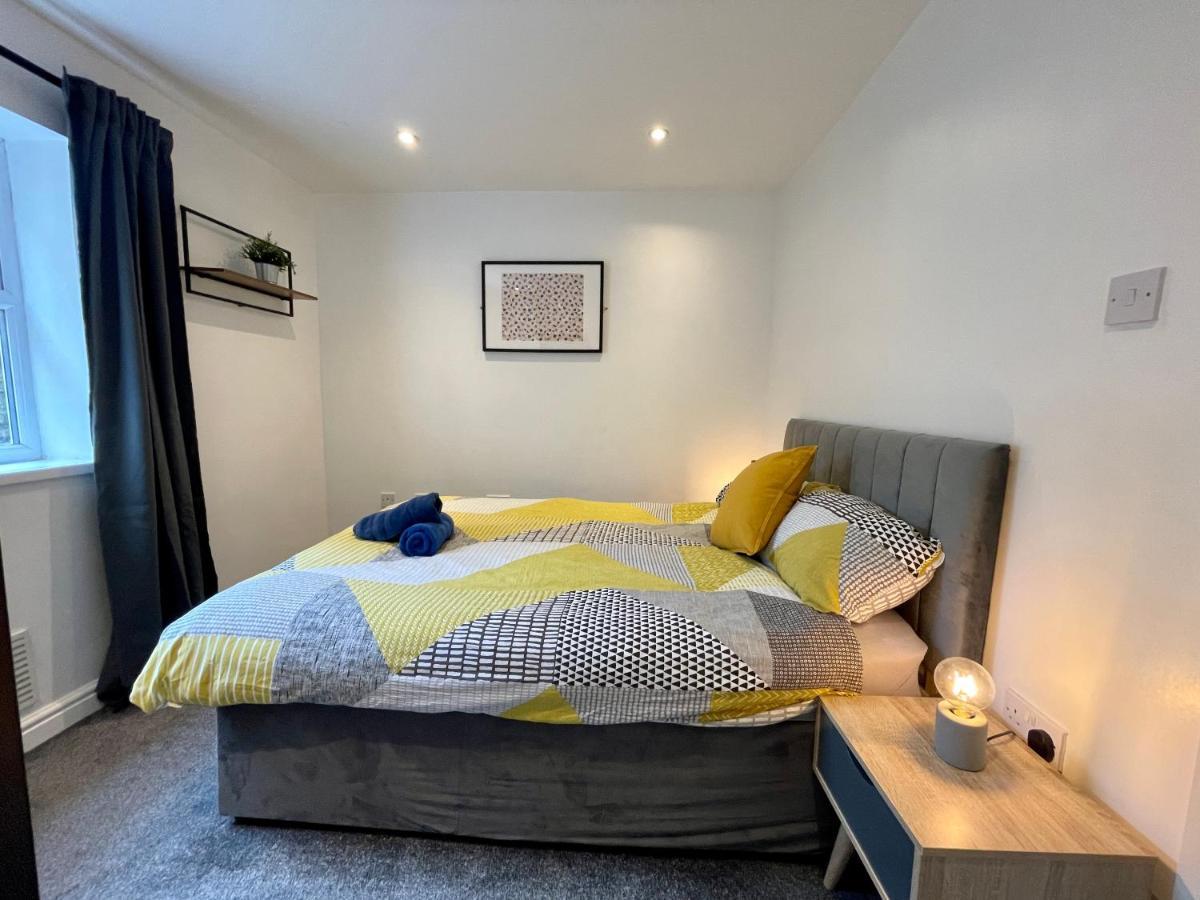 6 Person Apartment In City Centre Cardiff Exterior photo
